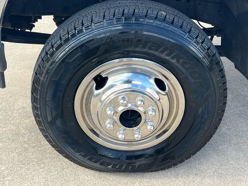 Used 2000 Ford F350 4x4 Regular Cab DRW Super Duty image 21