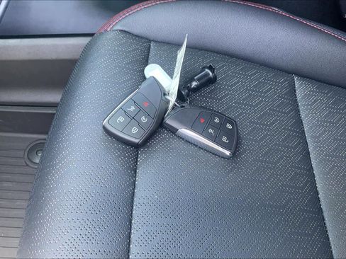 Used 2026 Chevrolet Equinox RS w/ Safety and Technology Package FWD image 15