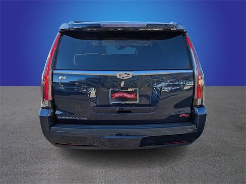 Used 2019 Cadillac Escalade Premium Luxury w/ LPO, Radiant Package image 4