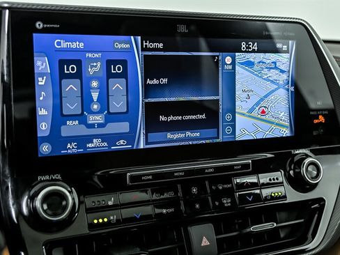 Used 2021 Toyota Highlander Platinum AWD/4WD image 26