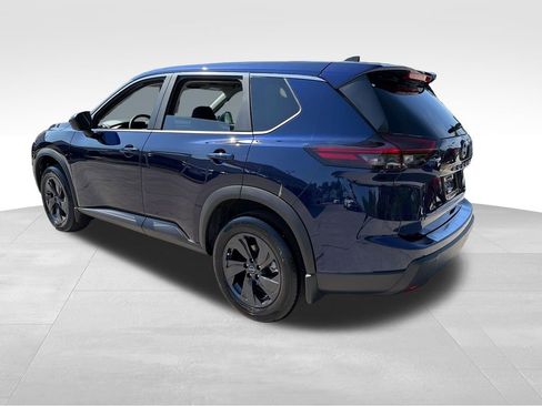 New 2026 Nissan Rogue SV w/ Cold Weather Package FWD image 5