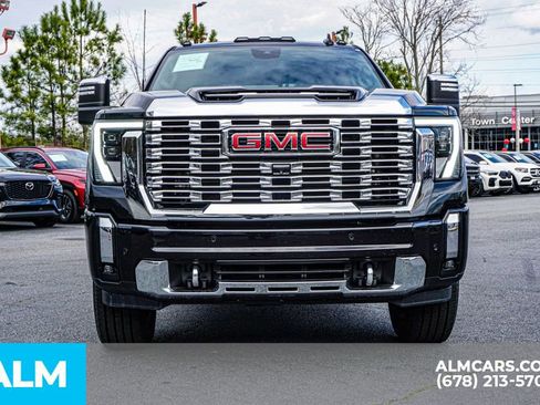 Used 2024 GMC Sierra 2500 Denali w/ Denali Reserve Package image 10