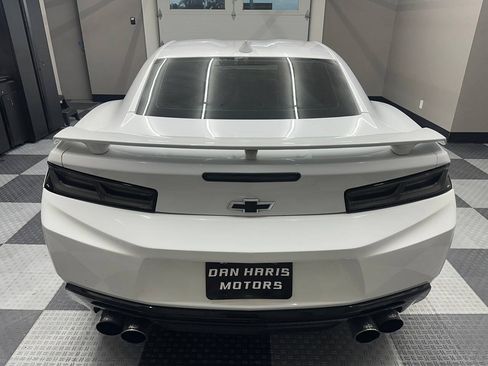 Used 2017 Chevrolet Camaro SS RWD image 20