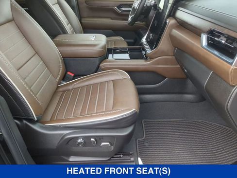 New 2025 GMC Yukon XL Denali Ultimate AWD/4WD image 24