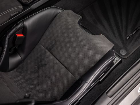 Certified 2025 Porsche 911 GT3 RWD image 35