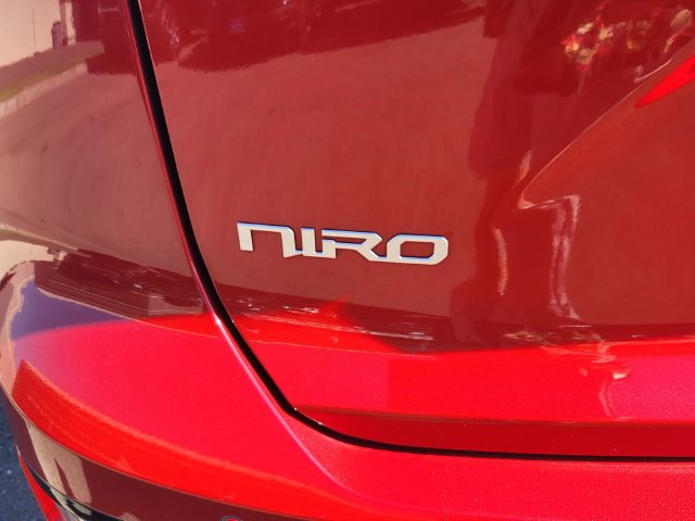 Used 2024 Kia Niro Wind FWD image 7