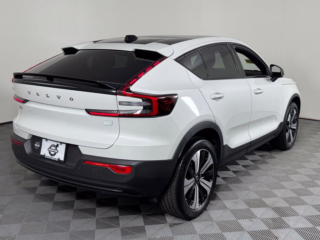 Certified 2023 Volvo C40 Recharge Core w/ Protection Package Premier AWD/4WD image 6