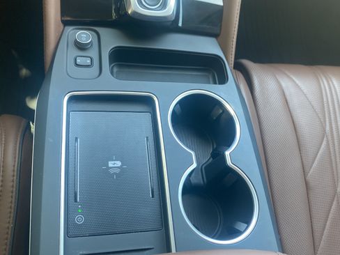 Used 2025 Acura MDX SH-AWD w/ Advance Package image 16