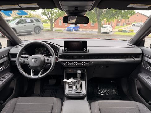 Used 2024 Honda CR-V Sport image 16