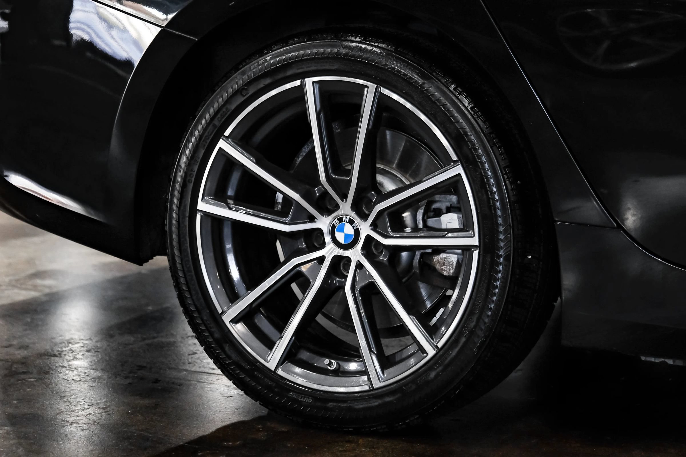 Used 2021 BMW 330i Sedan w/ Driving Assistance Package RWD image 59