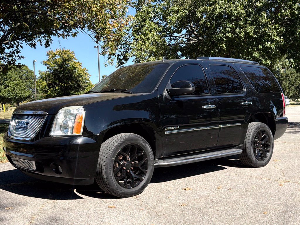 Used 2013 GMC Yukon Denali AWD/4WD image 8