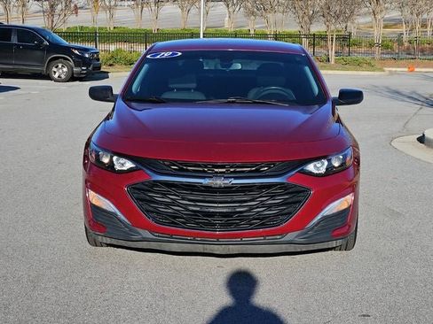 Used 2019 Chevrolet Malibu RS image 3
