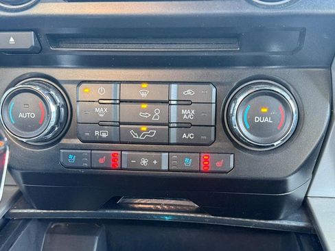 Used 2018 Ford F150 Lariat image 21