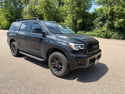 Used 2022 Toyota Sequoia TRD Pro AWD/4WD image 12