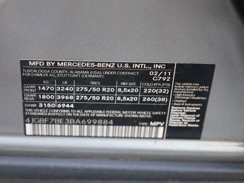 Used 2011 Mercedes-Benz GL 450 4MATIC image 12