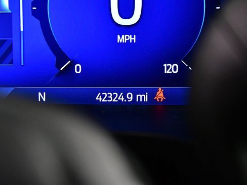 Used 2024 Ford F150 XLT w/ Mobile Office Package image 20