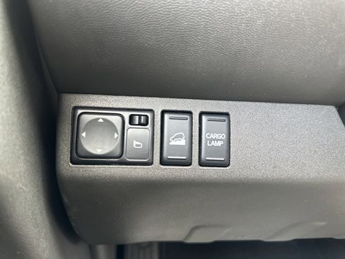 Used 2018 Nissan Frontier PRO-4X w/ Pro-4x Luxury Package image 18