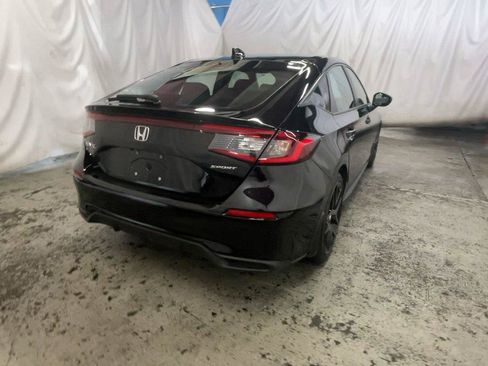 Used 2023 Honda Civic Sport image 7