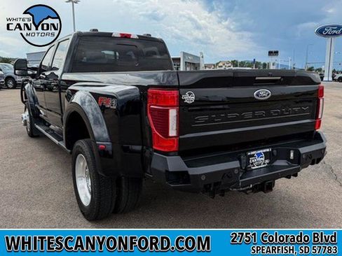 Used 2022 Ford F450 Lariat w/ Lariat Ultimate Package AWD/4WD image 3