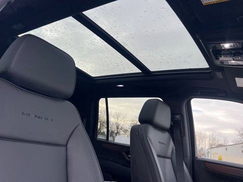 New 2026 GMC Yukon XL Denali w/ Sun & Power Step Package image 15