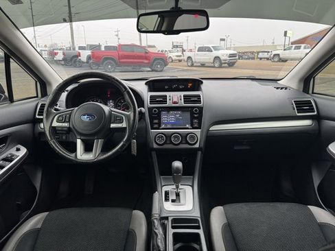 Used 2016 Subaru Crosstrek 2.0i Premium w/ Moonroof Package image 7