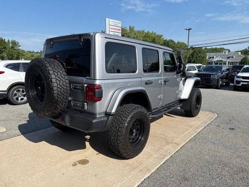 Used 2020 Jeep Wrangler Unlimited Rubicon AWD/4WD image 8