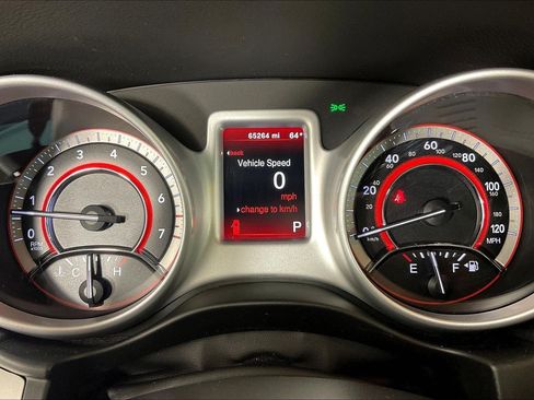 Used 2020 Dodge Journey SE w/ SE Popular Equipment Group FWD image 13