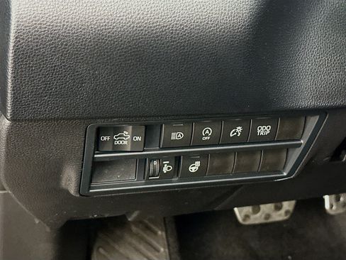 Used 2026 Toyota Tundra SR5 w/ TRD Off-Road Package AWD/4WD image 17