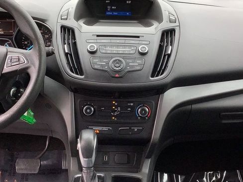 Used 2018 Ford Escape S image 18