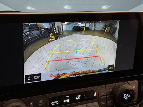 Used 2024 Toyota Grand Highlander AWD image 23