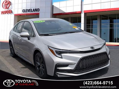 Used 2026 Toyota Corolla SE FWD image 1