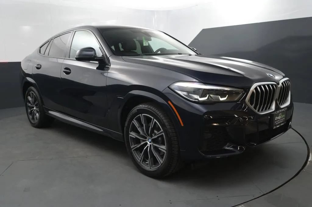 Used 2023 BMW X6 xDrive40i w/ M Sport Package AWD/4WD image 7