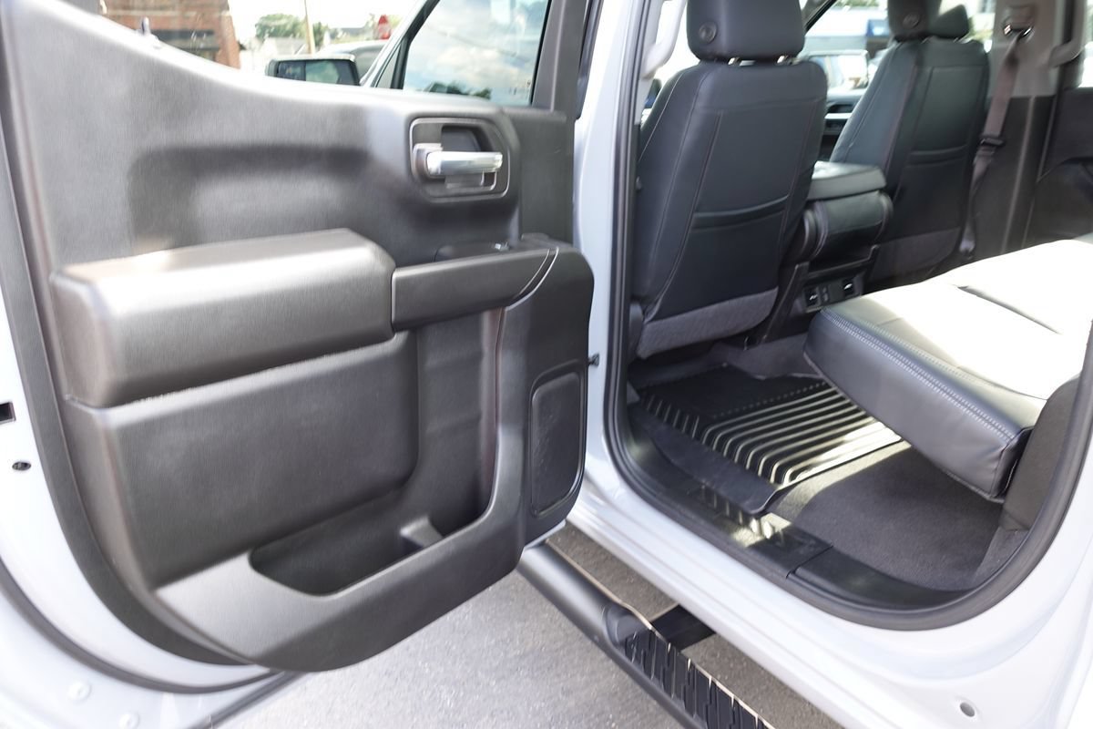 Used 2024 Chevrolet Silverado 1500 Custom w/ LPO, Dark Essentials Package AWD/4WD image 20