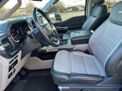 Used 2023 Ford F150 Limited image 8