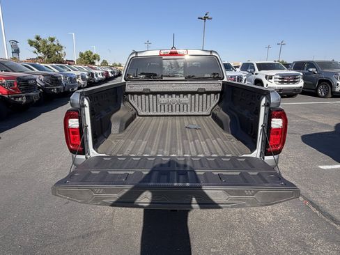 New 2026 GMC Canyon Elevation w/ Convenience Package AWD/4WD image 13