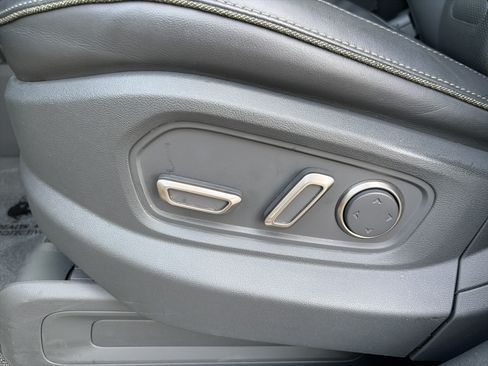 Used 2022 Rivian R1S Launch Edition AWD/4WD image 23
