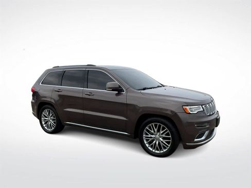 Used 2018 Jeep Grand Cherokee Summit w/ Platinum Series Group image 2