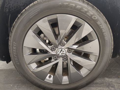 Used 2024 Volkswagen Taos S FWD image 31