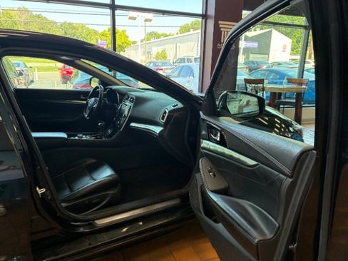 Used 2021 Nissan Maxima 3.5 SV w/ Floor Mat Group FWD image 28