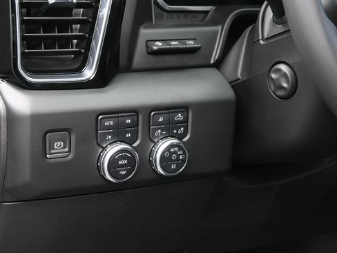 Used 2023 GMC Sierra 1500 Denali w/ Denali Reserve Package AWD/4WD image 23
