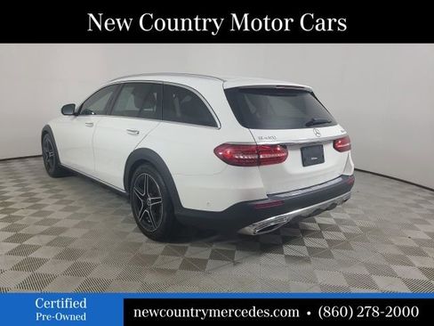 Used 2021 Mercedes-Benz E 450 4MATIC All-Terrain Wagon image 4