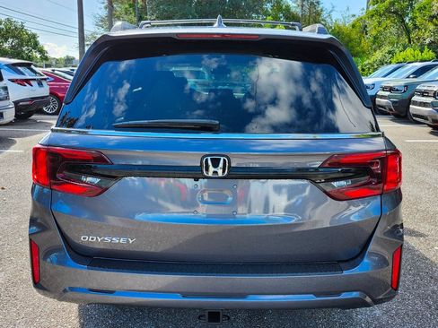 New 2026 Honda Odyssey EX-L image 13