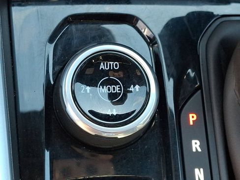 Used 2024 Chevrolet Colorado Trail Boss w/ Advanced Trailering Package AWD/4WD image 26