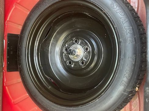 Certified 2018 Honda Civic LX image 9