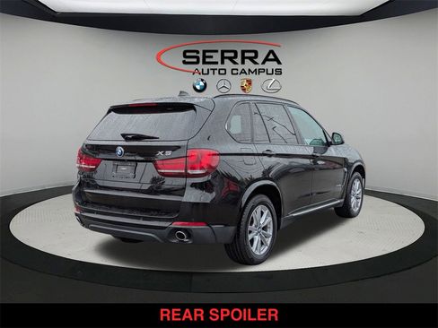 Used 2015 BMW X5 xDrive35d image 12