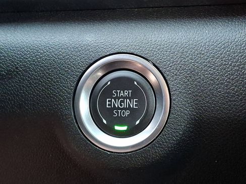 Certified 2025 GMC Terrain Elevation AWD/4WD image 25