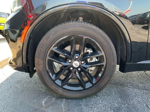 Used 2025 Dodge Durango GT AWD/4WD image 35