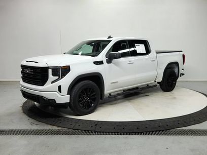 Used 2024 GMC Sierra 1500 Elevation