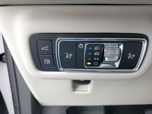 New 2026 Lincoln Nautilus Reserve w/ Jet Appearance Package AWD/4WD image 14