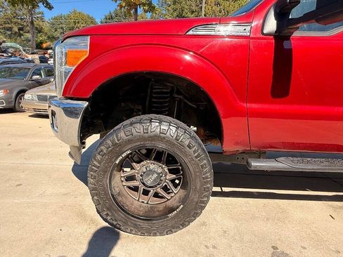 Used 2015 Ford F250 XLT AWD/4WD image 12